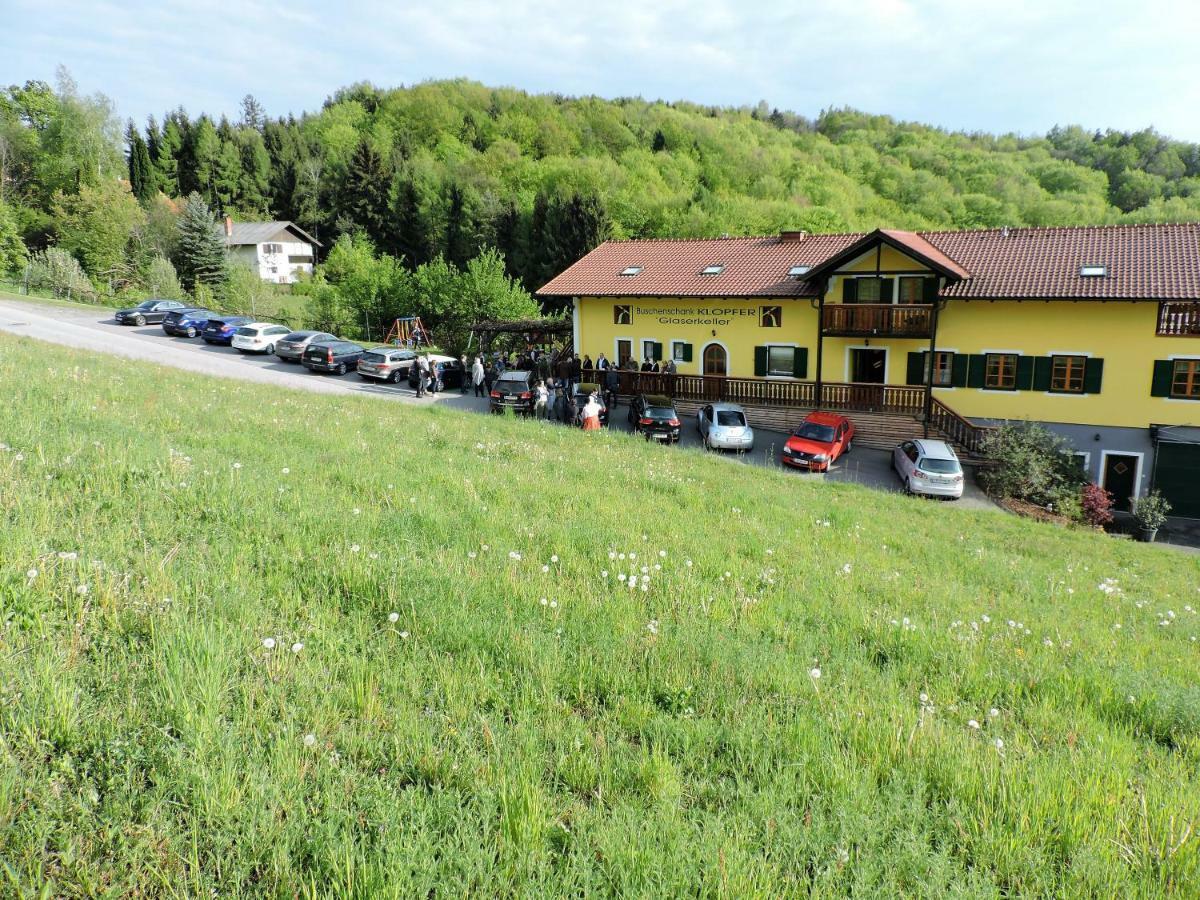 Hotel Gaestezimmer Klopfer Sankt Johann im Saggautal Zewnętrze zdjęcie